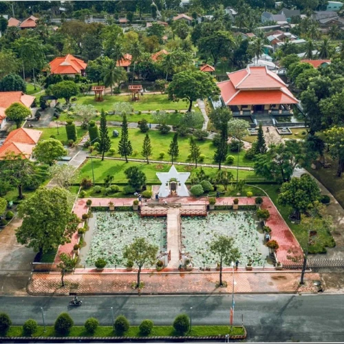 Ho Chi Minh - Vinh Long