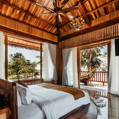 https://avexvietnamtravel.asia/wp-content/uploads/2026/05/Grand-Ocean-Bay-Resort-Phu-Quoc-Villa.webp