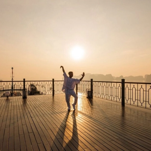 Baía de Ha Long – Hanoi – Voo para Hue