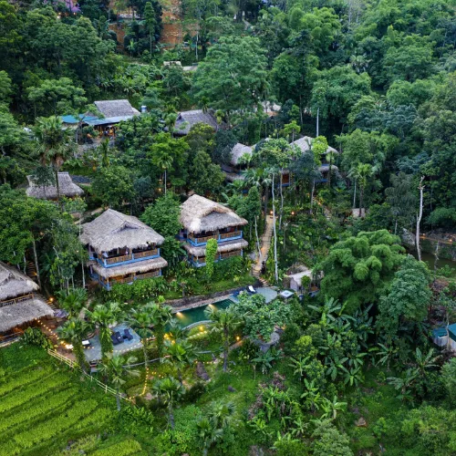 https://avexvietnamtravel.asia/wp-content/uploads/2026/05/Pu-Luong-Retreat.webp