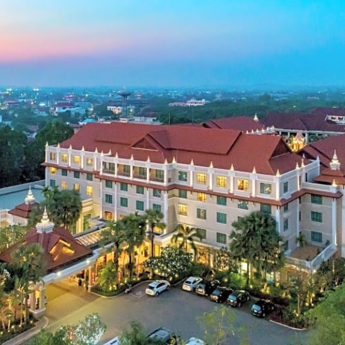 https://avexvietnamtravel.asia/wp-content/uploads/2026/05/Sokha-Angkor.webp