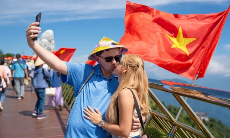Com a Avex Vietnam, o turismo do Vietnã se desenvolve